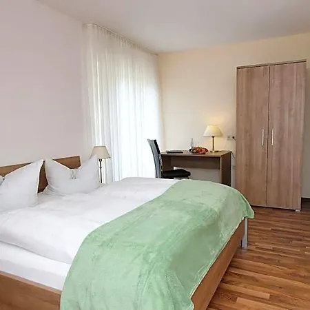 Hotel Luckai & Restaurant Inhaber Dennis Burmann